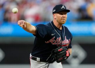 Mets sign ex-Braves’ reliever Michael Tonkin to add bullpen depth