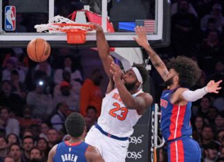 Knicks’ Mitchell Robinson not too big to help out former coach