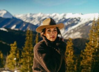 Custom Hat – Hollywood Life