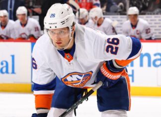 Islanders’ Oliver Wahlstrom gets another chance in contract year