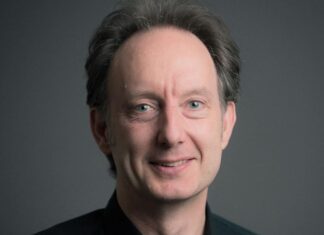 Paul Hitchman Promoted to COO at AWAL