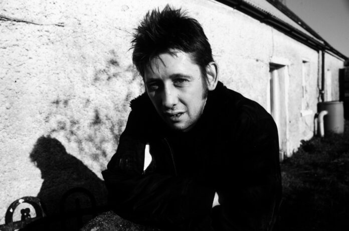 Shane-MacGowan-Pogues-1988-billboard-1548.jpg