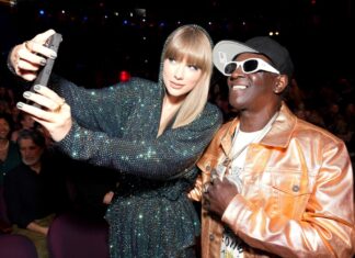 Flavor Flav Is Still a Swiftie: ‘Anybody Want to Trade a Bracelet With Your Boy?’