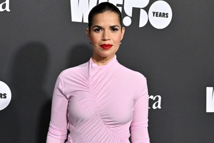 america-ferrera-120123-tout-2c89670cc1b7447ea26ff7ec82f96aca.jpg