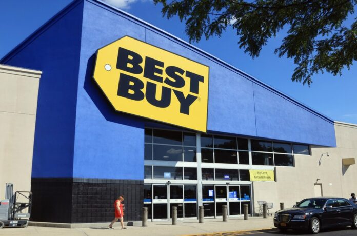 best-buy-store-2023-billboard-1548.jpg