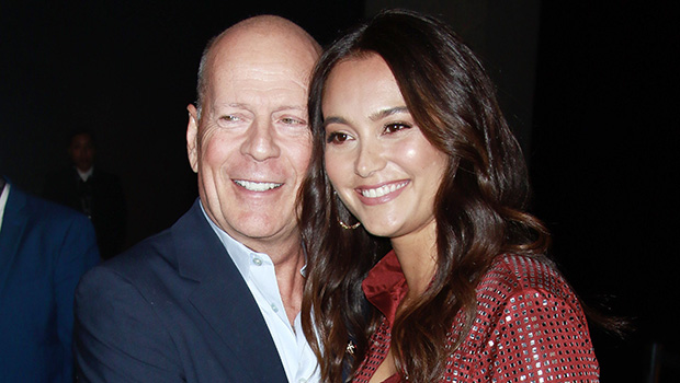 bruce-willis-wife-emma-heming-16-anniversary-feat.jpg