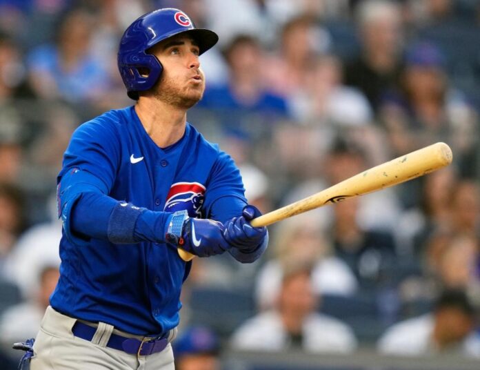 chicago-cubs-cody-bellinger-watches-71754756.jpg