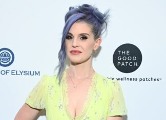 Why Kelly Osbourne Says She Wants Plastic Surgery for Christmas