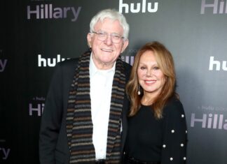The Secrets of Marlo Thomas and Phil Donahue's Loving, Lusty Marriage