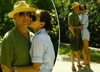 Bruce Willis’ wife posts 16-year anniversary photos amid dementia battle