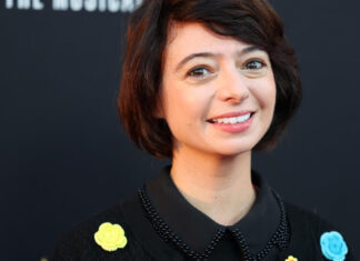 “Big Bang Theory” actress Kate Micucci says she had surgery for lung cancer despite never smoking a cigarette