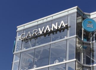 Carvana: cash out or hold tight?