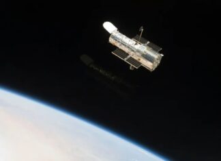 Hubble is back up and running following gyro problem