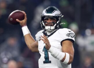 Caesars Sportsbook promo code NYPNEWS1000 grants $1K bet insurance for Giants-Eagles, or any game