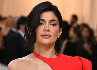 See Kylie and More – Hollywood Life