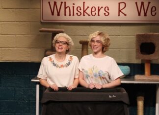 Billie Eilish & Kate McKinnon Team Up for Hilarious Cat Adoption Sketch on ‘SNL’: Watch
