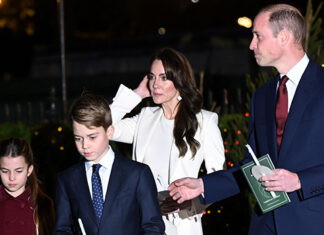 Prince William & Kate Middleton Share Family Christmas Card Photo – Hollywood Life