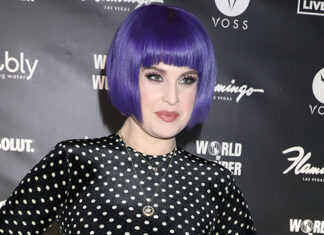 Kelly Osbourne Shares Rare Selfie With Son Sidney via Instagram: Photo – Hollywood Life