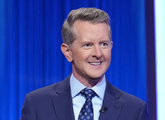 Ken Jennings Reacts to Mayim Bialik’s Exit from ‘Jeopardy’: Exclusive – Hollywood Life