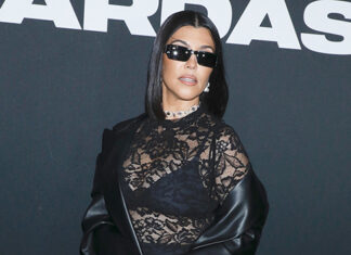 Kourtney Kardashian Shows Off Post-Baby Body in Christmas Party Outfit – Hollywood Life