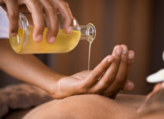 This Anti-Cellulite Massage Oil Infused with Collagen is Currently 59% Off