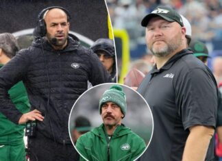 Jets’ inept offense could land Robert Saleh, Joe Douglas in hot seat