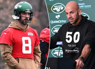 Jets must beat Falcons to keep playoff, Aaron Rodgers return hopes alive