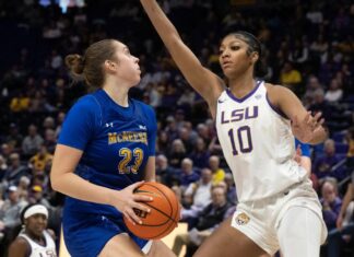 Angel Reese nets double-double in LSU’s historic 89-point win