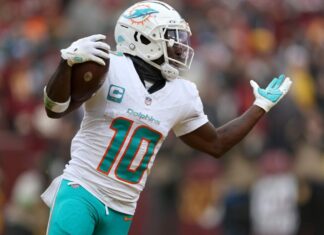 Sunday NFL player props and picks for Week 16: Christmas Eve best bets