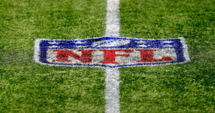 nfl_grass.jpg
