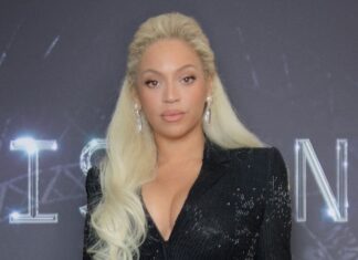 See Blue Ivy and Beyoncé Buzz at Renaissance London Premiere