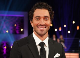 Bachelor Joey Graziadei Breaks Down in Tears During Dramatic Teaser