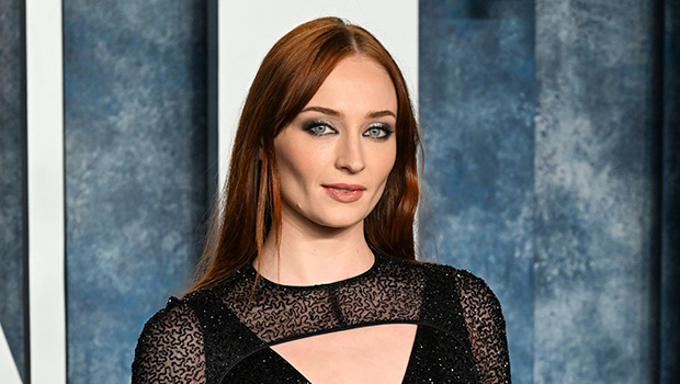 sophie-turner-ss-feat.jpg