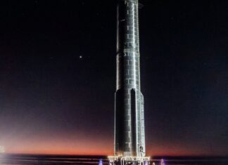 SpaceX shares stunning night shots of festive Super Heavy