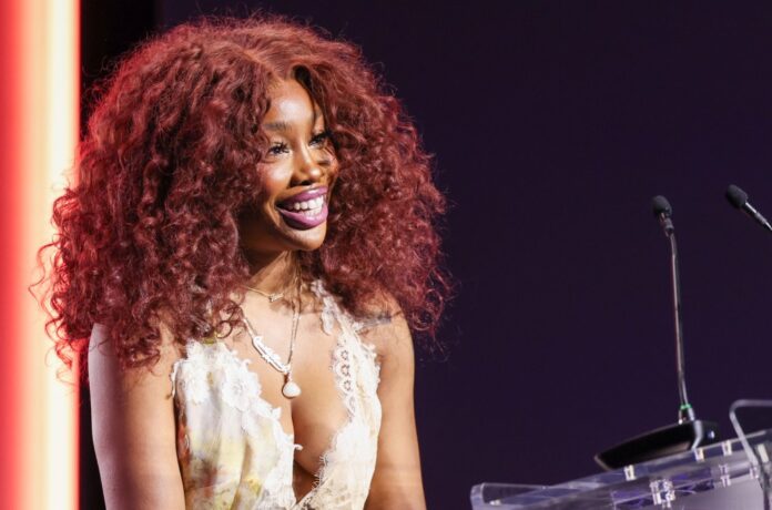 sza-variety-hitmakers-2023-billboard-1548.jpg