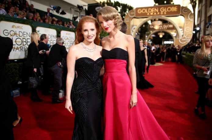 taylor-swift-jessica-chastain-golden-globes-2014-billboard-1548.jpg