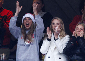 Taylor Swift Freaks Out When Travis Kelce Gets Pushed at Chiefs Game – Hollywood Life