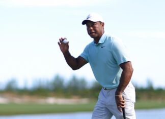 Tiger Woods rebounds for solid Hero World Challenge third round