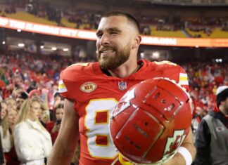 Travis Kelce Strings Together a Friendship Bracelet in Nickelodeon NFL’s Game Promo