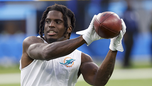 tyreek-hill-paternity-lawsuit-ftr.jpg