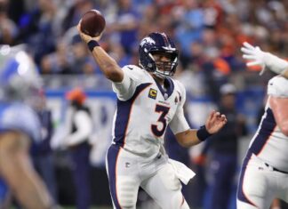 Bills vs. Chargers, Broncos vs. Patriots predictions: NFL odds, picks