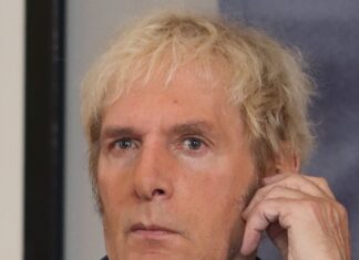 Michael Bolton Says He Was Diagnosed with Brain Tumor, Underwent Surgery