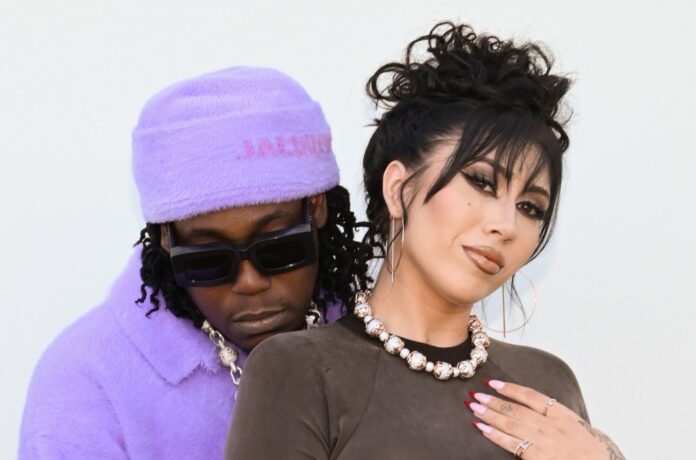 Don-Toliver-and-Kali-Uchis-2022-billboard-1548.jpg