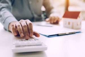 mortgage-credit-calculator-e1673967516993.jpg