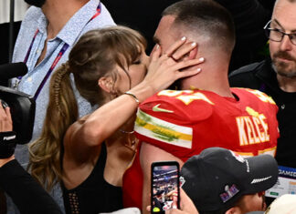 Taylor Swift Reacts With Travis Kelce After Super Bowl – Hollywood Life