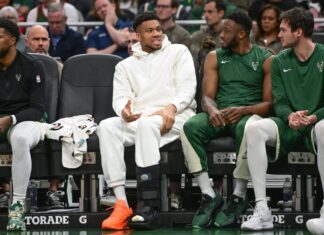 Bucks star expected to miss star of Pacers series