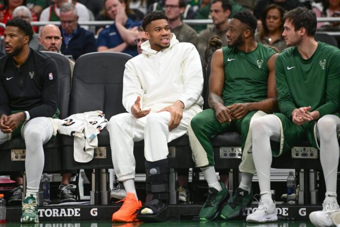 34-sits-bench-calf-injury-79858184-e1713278314486.jpg