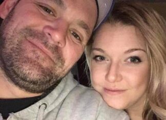 10-Year-Old Boy Calls 911 to Report Family's Quadruple Murder-Suicide