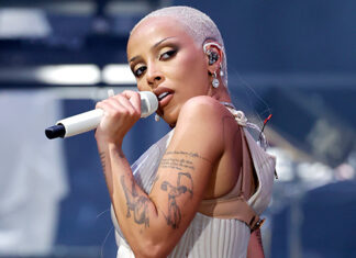 Doja Cat Slams Parents for Bringing ‘Mistake’ Kids to Her Sexy Shows – Hollywood Life