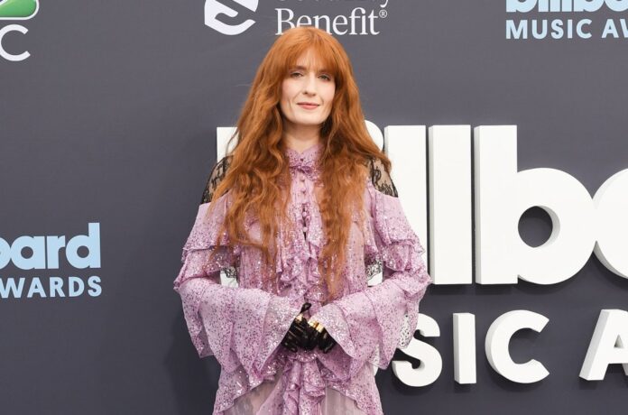 florence-welch-bbmas-2022-billboard-1548.jpg